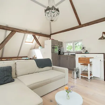 דירה Lively Cabin Near Forest In Bergen *